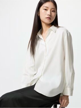 UNIQLO-Satin Button Up Top